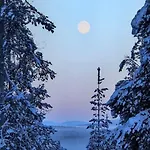 Golden Hill Yllaes, Luxury In Lapland Chalet *