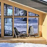 Golden Hill Yllaes, Luxury In Lapland Chalet