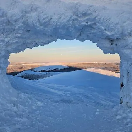 Golden Hill Yllaes, Luxury In Lapland * Akaslompolo