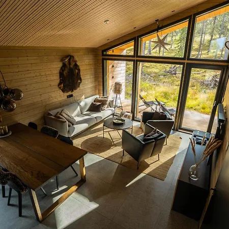 Golden Hill Yllaes, Luxury In Lapland Äkäslompolo