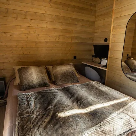Domek alpejski Golden Hill Yllaes, Luxury In Lapland *
